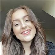 A bubbly individual who wants to inspire others through learning